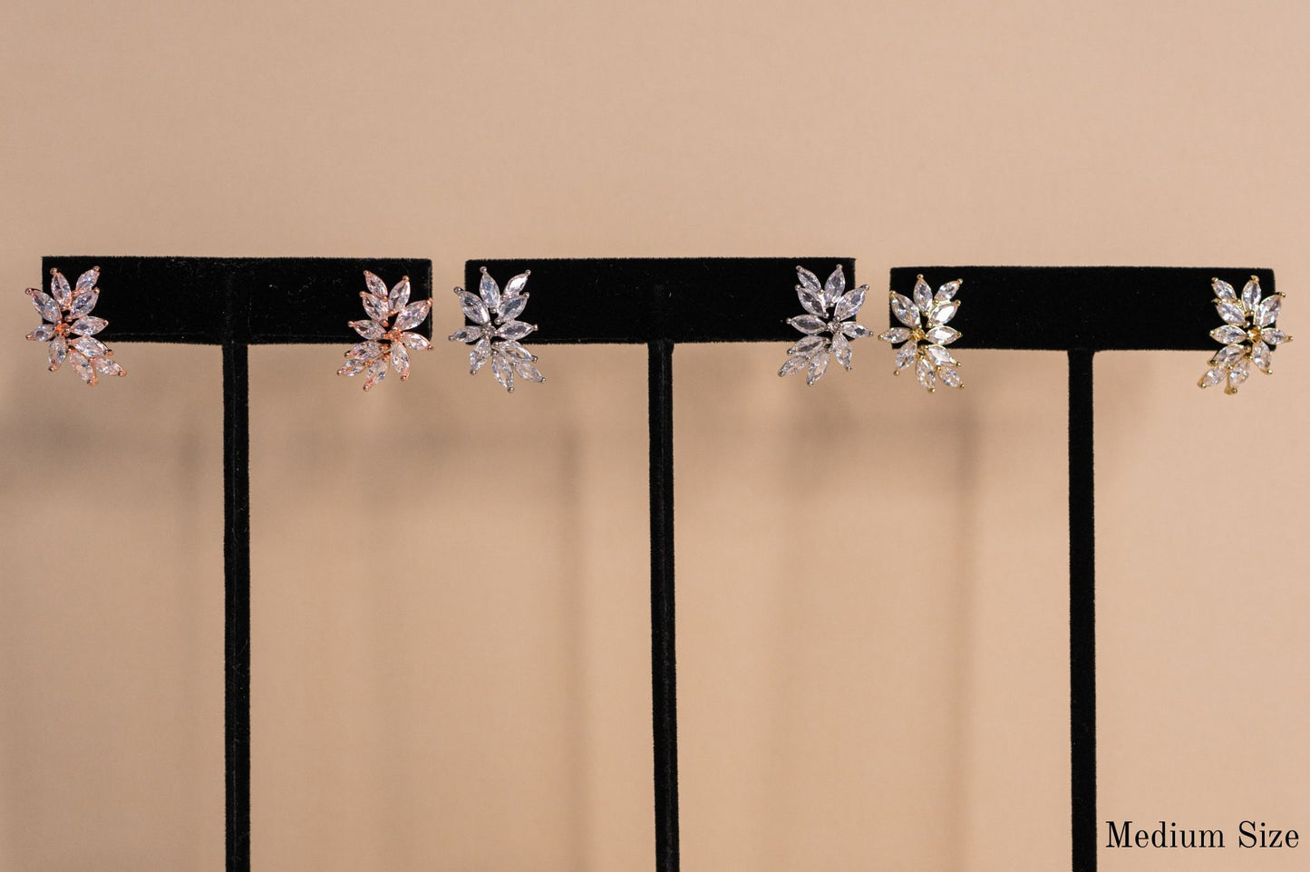 Elysia Studs