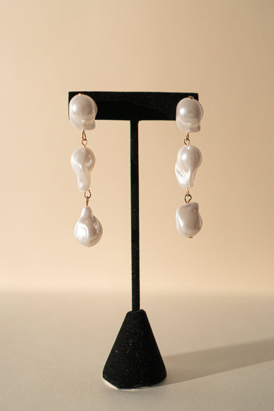 Alessia Pearl Drop Earrings