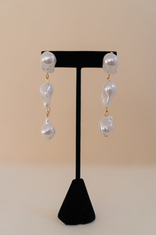 Alessia Pearl Drop Earrings