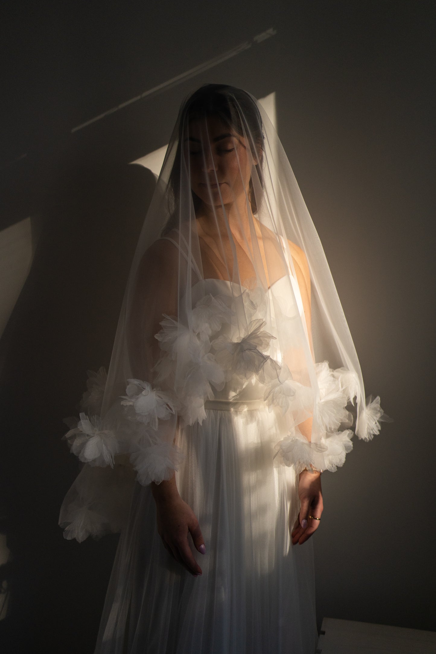 Genevieve Organza Flower Drop Veil with Comb