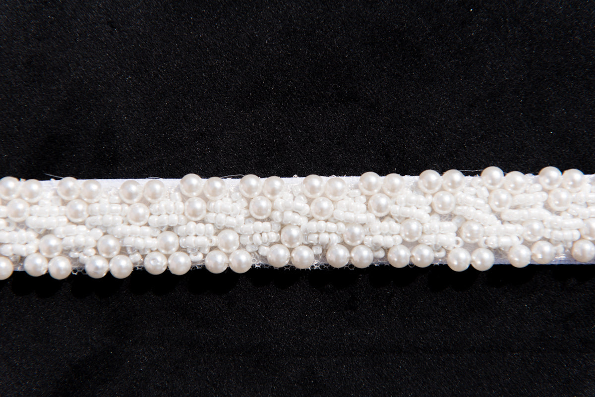Wedding and bridal hair accessories. Canadian bridal and wedding accessories.