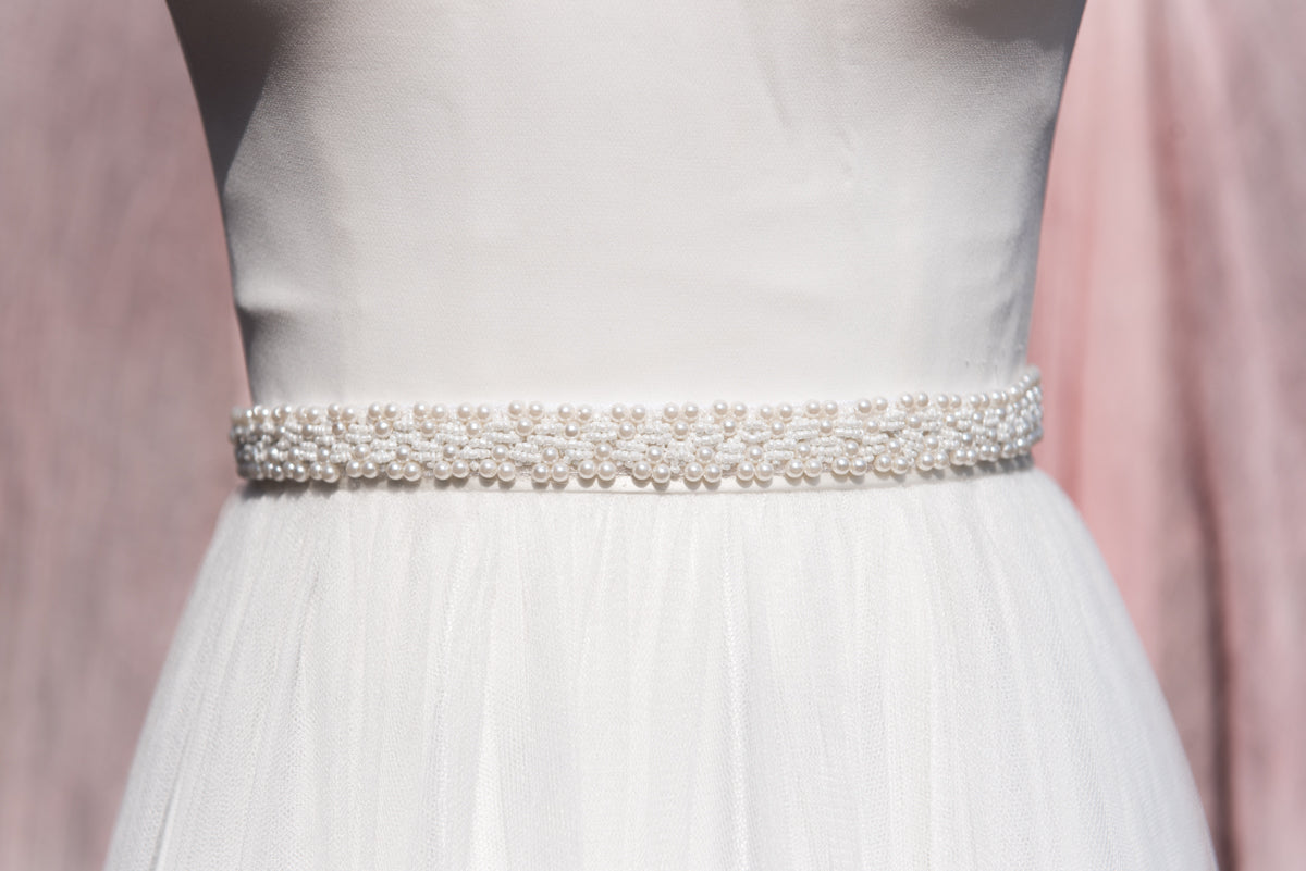 Wedding and bridal hair accessories. Canadian bridal and wedding accessories.