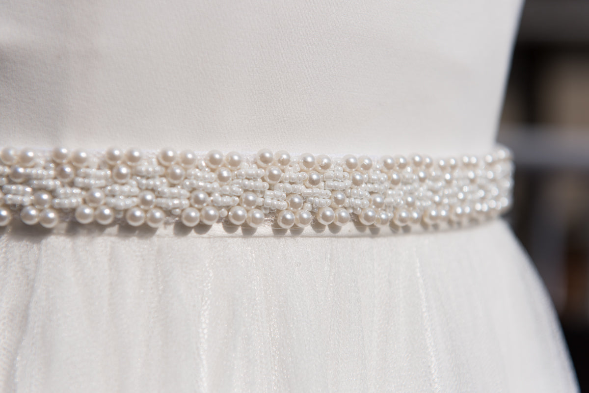 Wedding and bridal hair accessories. Canadian bridal and wedding accessories.