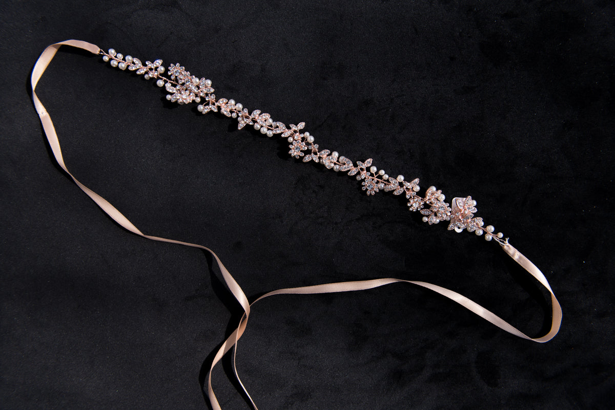 Hair accessories for brides.  Bridal hair and wedding accessories.