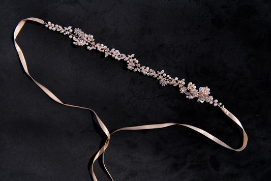 Hair accessories for brides.  Bridal hair and wedding accessories.