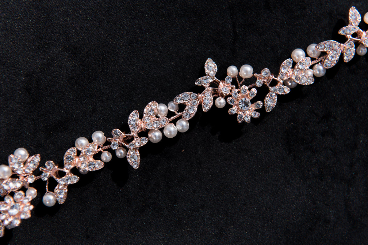 Hair accessories for brides. Bridal hair and wedding accessories.