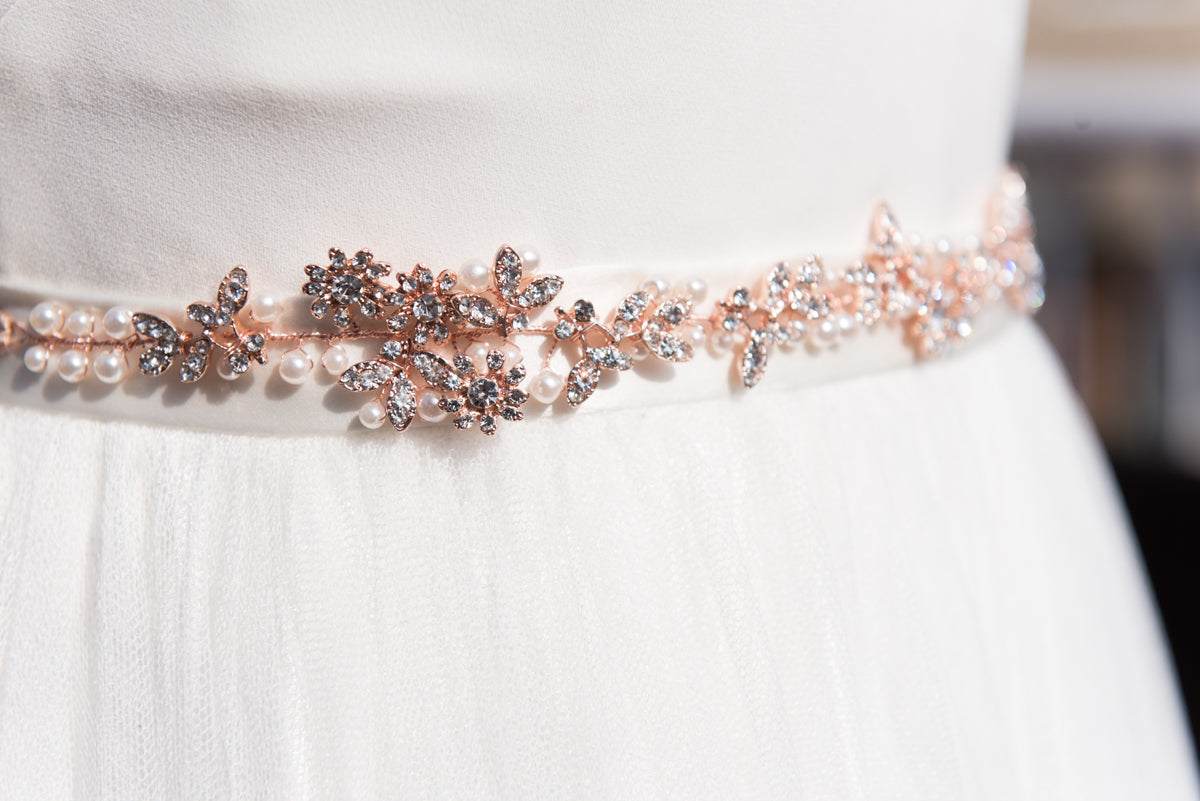 Hair accessories for brides.  Bridal hair and wedding accessories.