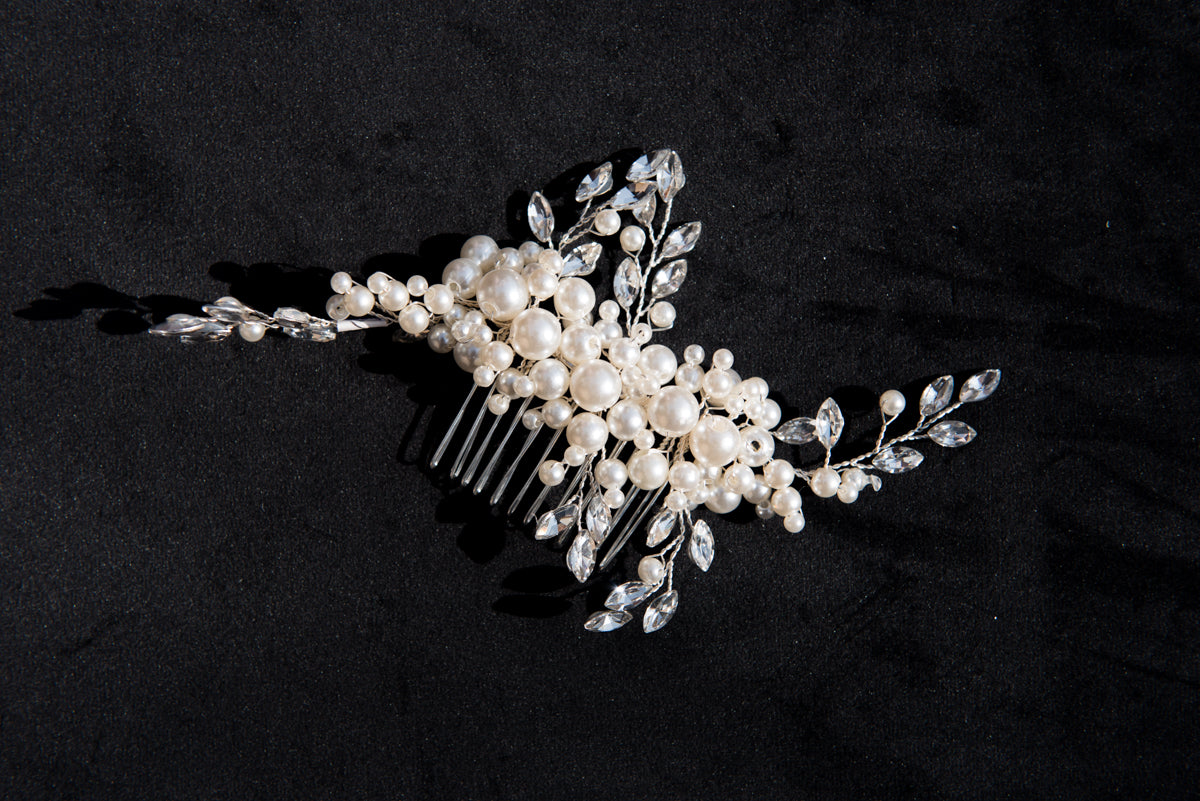 Bridal Accessories Canada. Hair Accessories and Bridal Belts