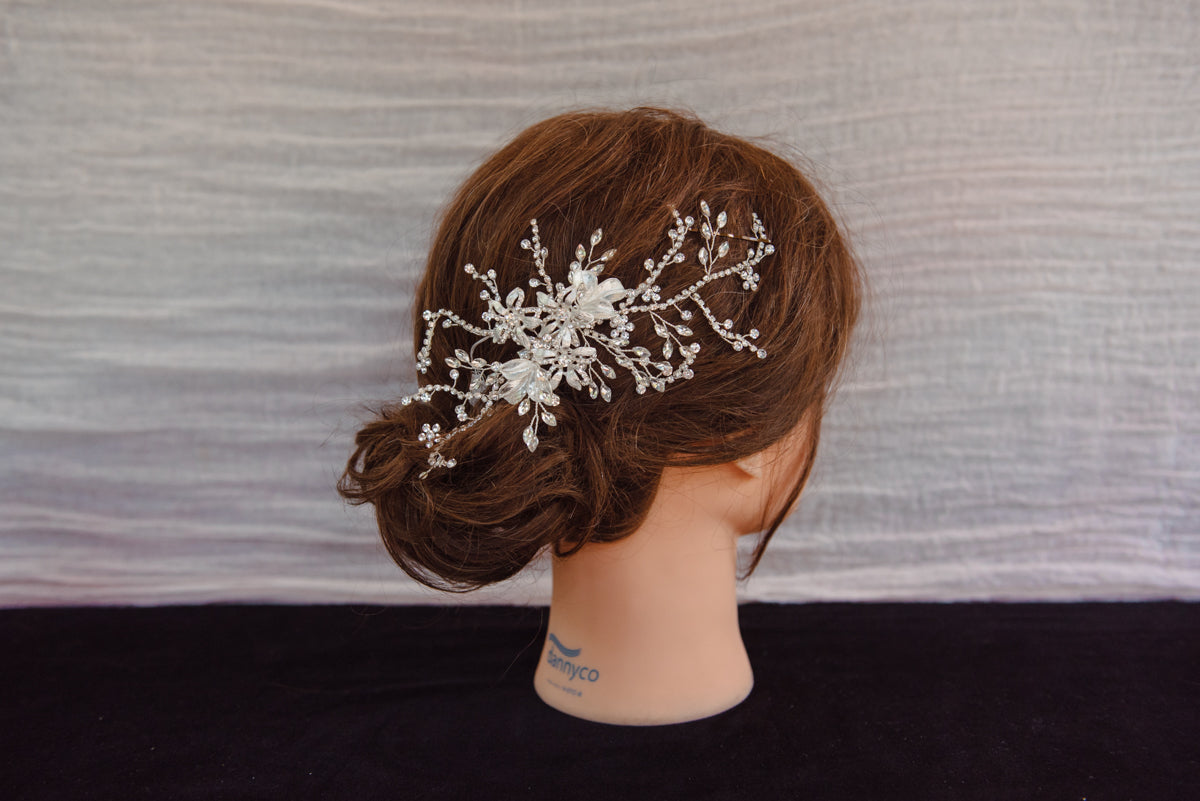Wedding and bridal hair accessories. Canadian bridal and wedding accessories.