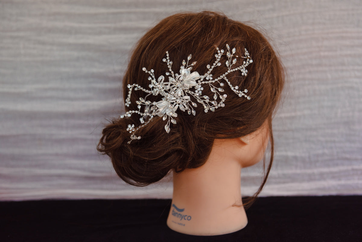 Wedding and bridal hair accessories. Canadian bridal and wedding accessories.
