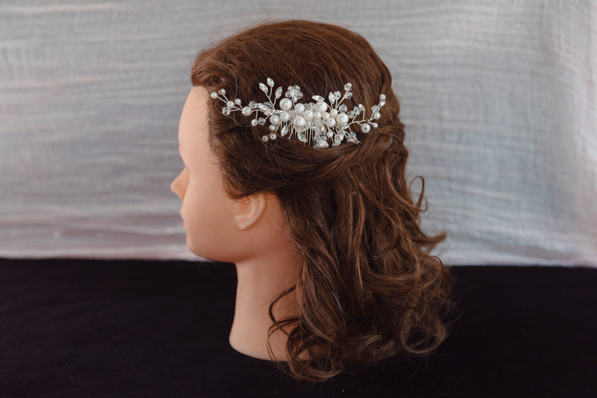 Hair accessories for brides.  Bridal hair and wedding accessories.