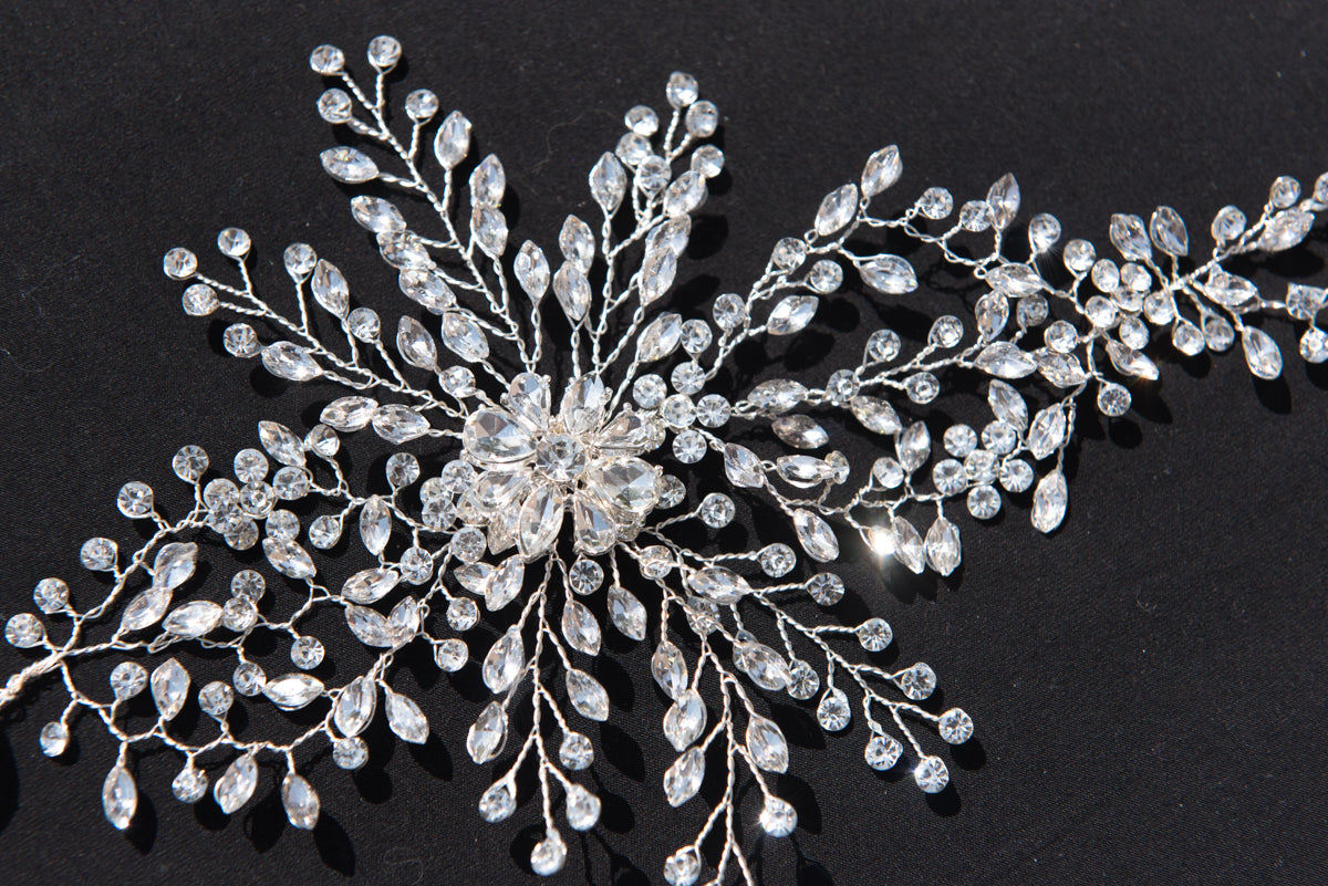Hair accessories for brides.  Bridal hair and wedding accessories.