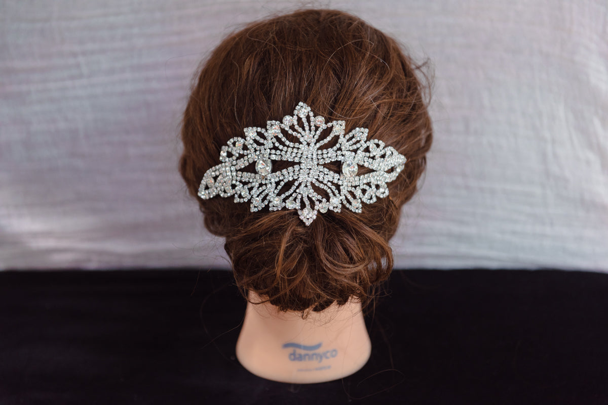 Hair accessories for brides.  Bridal hair and wedding accessories.