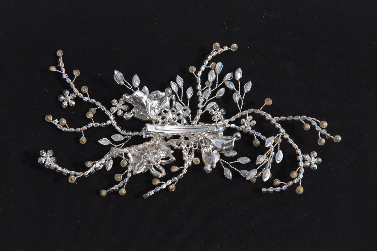 Wedding and bridal hair accessories. Canadian bridal and wedding accessories.