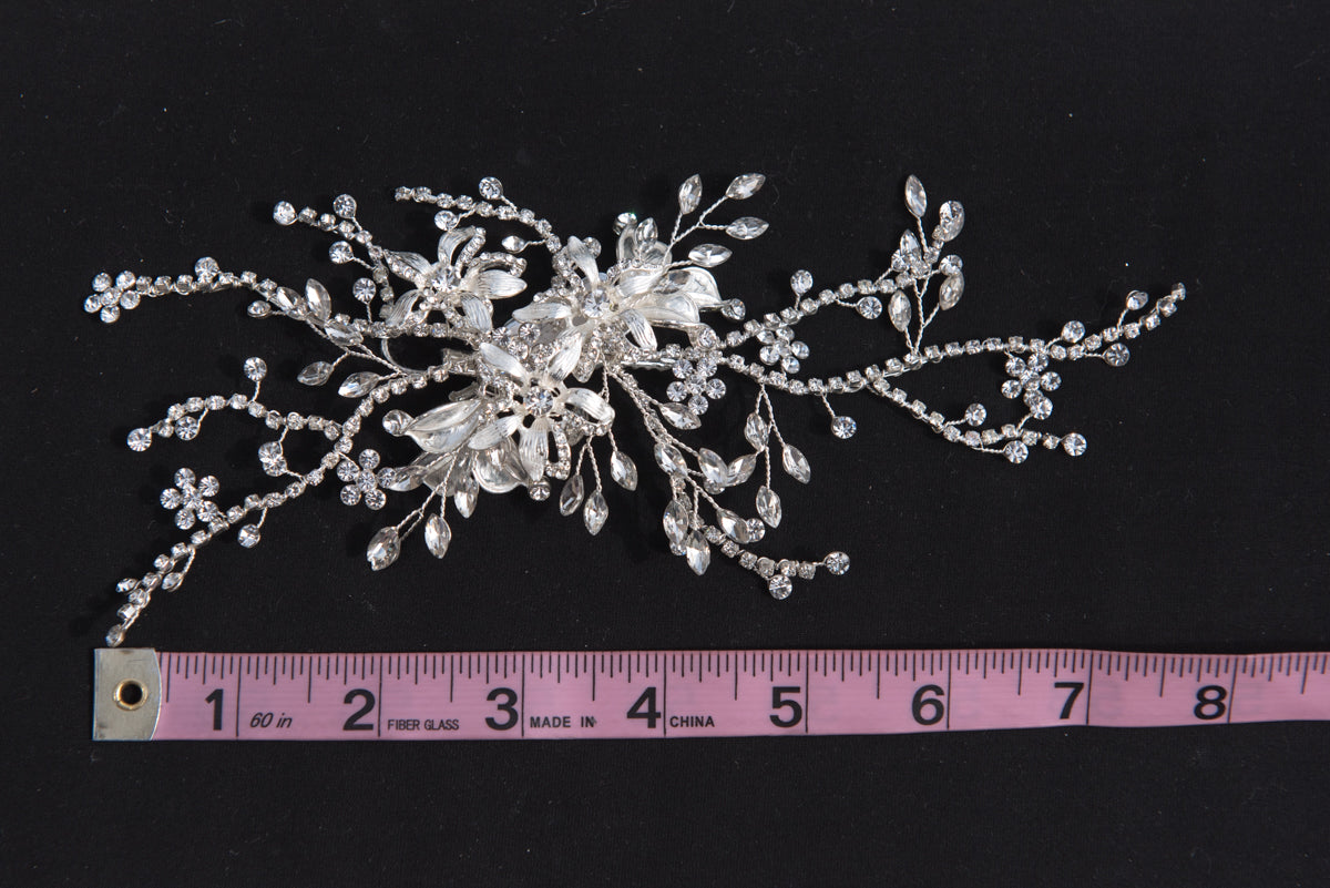 Wedding and bridal hair accessories. Canadian bridal and wedding accessories.
