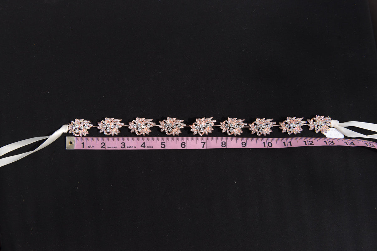 Wedding and bridal hair accessories. Canadian bridal and wedding accessories.