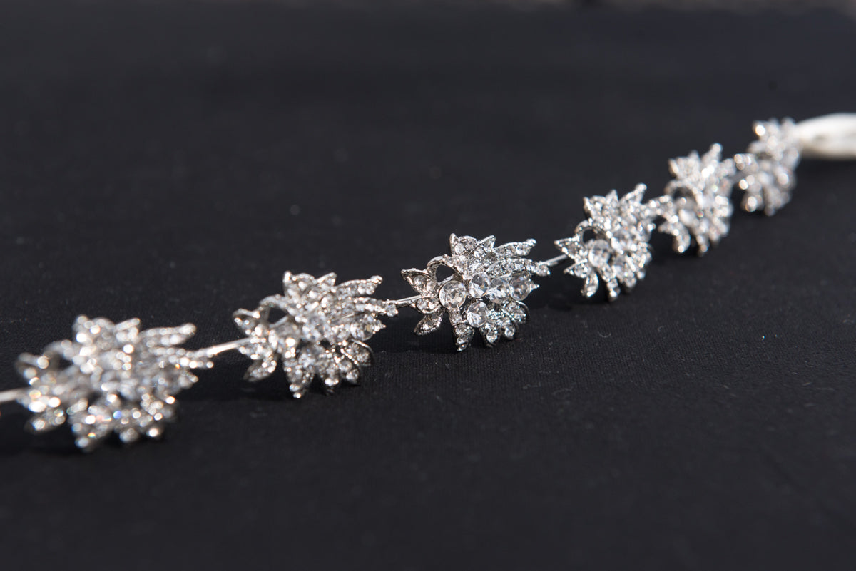 Wedding and bridal hair accessories. Canadian bridal and wedding accessories.