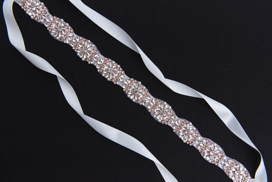 Hair accessories for brides.  Bridal hair and wedding accessories.