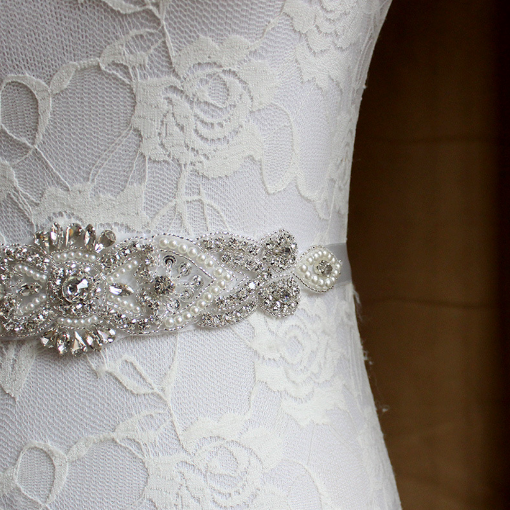 Bridal Accessories Canada. Hair Accessories and Bridal Belts