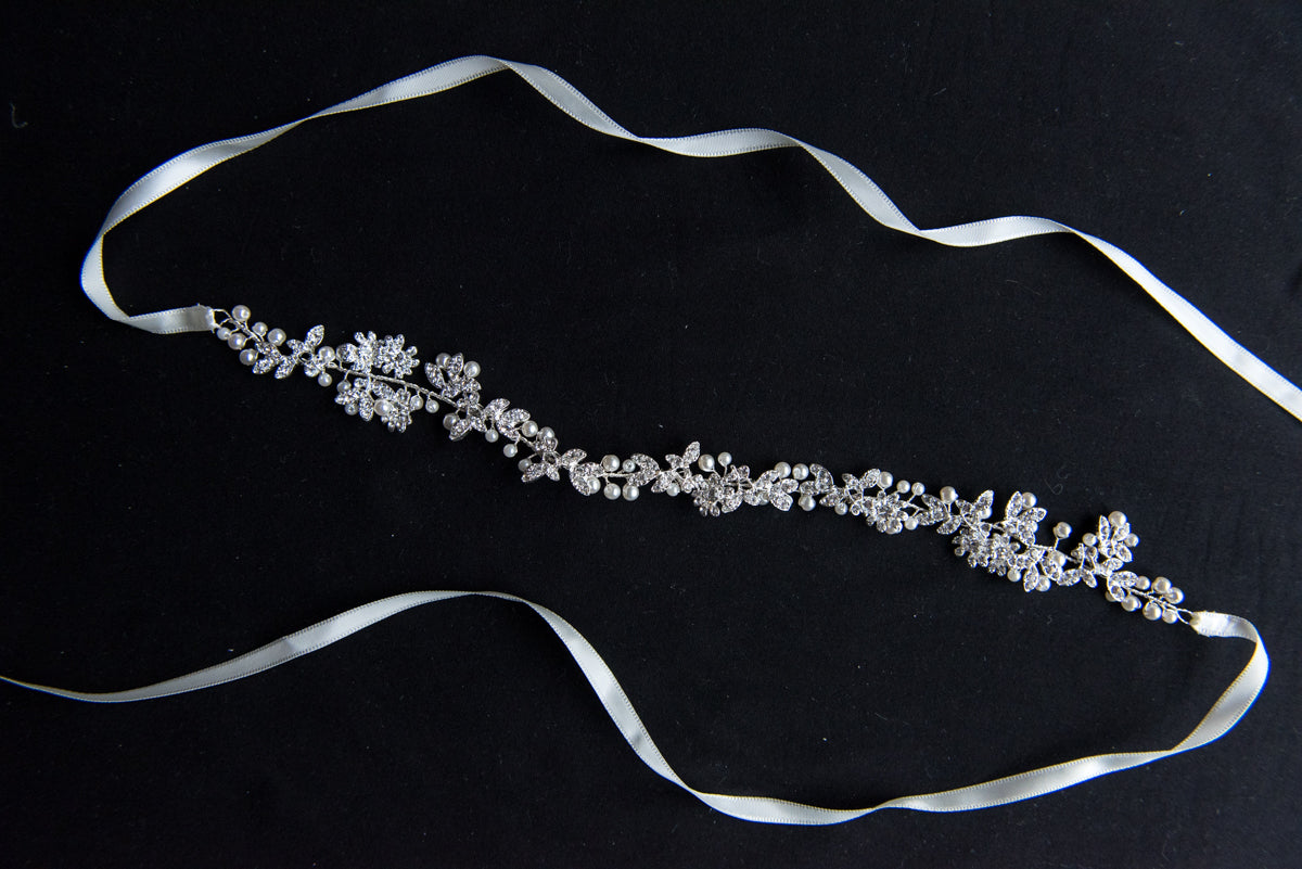 Hair accessories for brides. Bridal hair and wedding accessories.