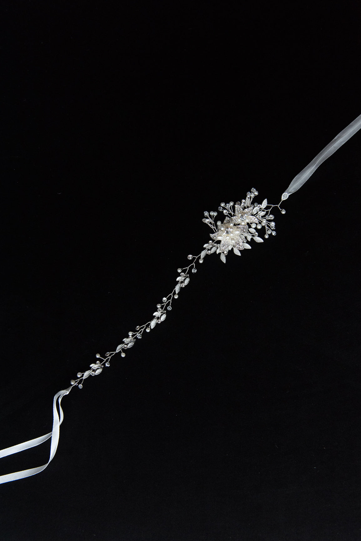 Wedding and bridal hair accessories. Canadian bridal and wedding accessories.