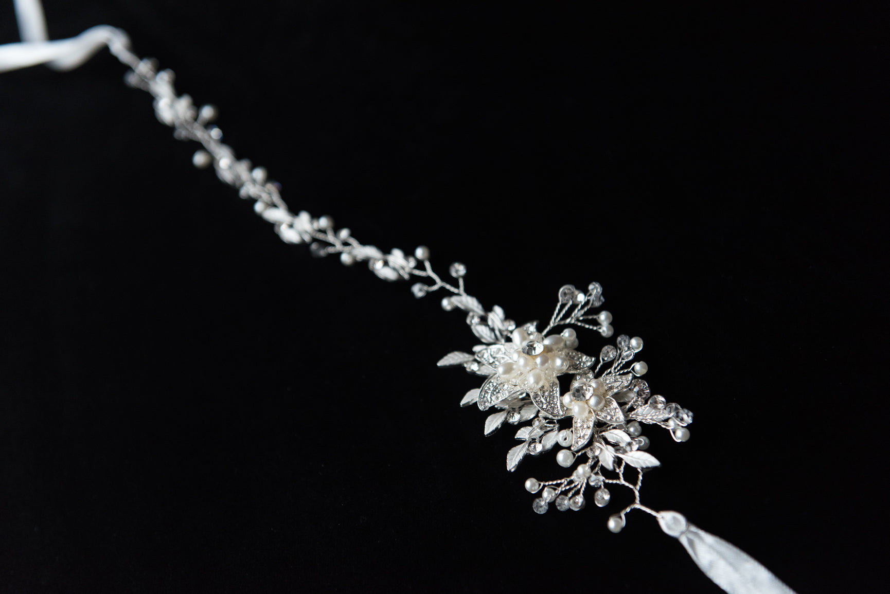 Wedding and bridal hair accessories. Canadian bridal and wedding accessories.