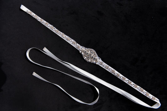 Hair accessories for brides.  Bridal hair and wedding accessories.