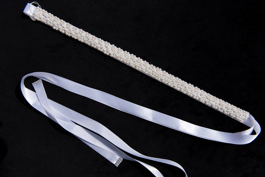Wedding and bridal hair accessories. Canadian bridal and wedding accessories.