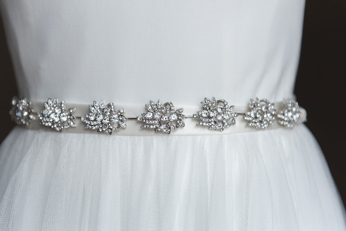 Wedding and bridal hair accessories. Canadian bridal and wedding accessories.