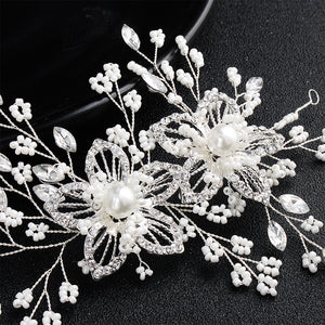 Wedding and bridal hair accessories. Canadian bridal and wedding accessories.