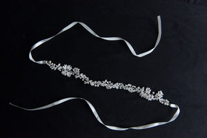Hair accessories for brides.  Bridal hair and wedding accessories. 