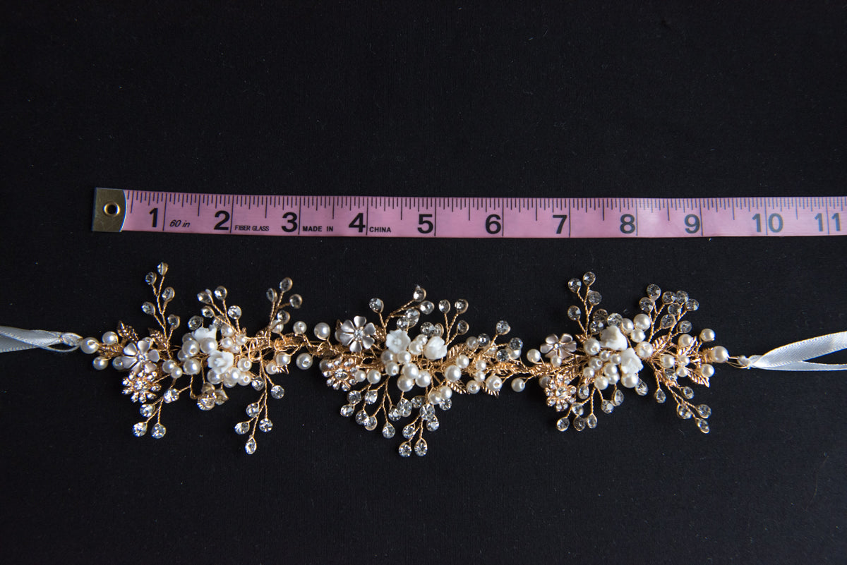 Bridal Accessories Canada. Hair Accessories and Bridal Belts