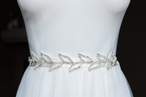 Bridal Accessories Canada. Hair Accessories and Bridal Belts