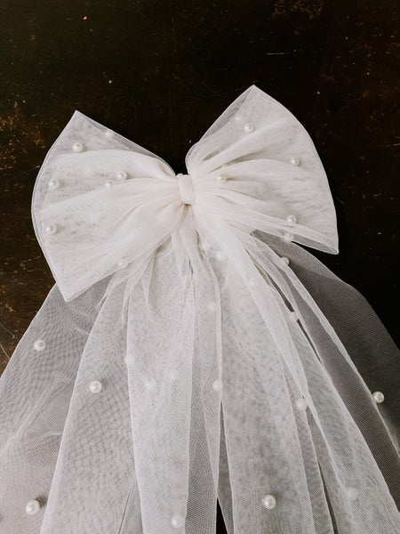 Bridezilla Pearl White Hair Bow